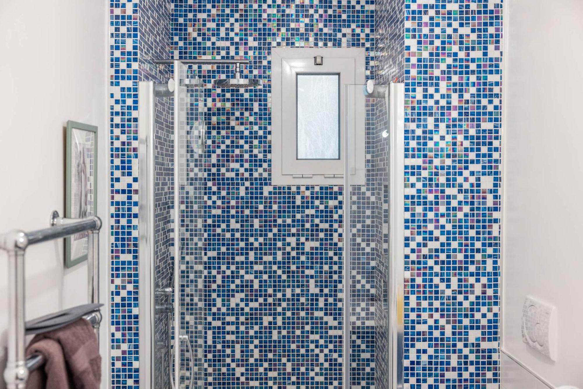 Casa Dei Visionari - Mare Apartment Bari Bagian luar foto