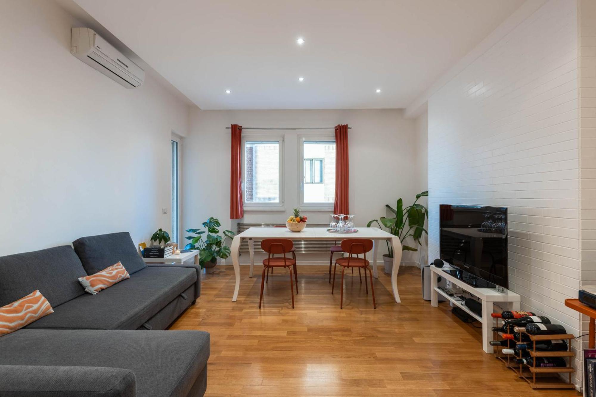 Casa Dei Visionari - Mare Apartment Bari Bagian luar foto